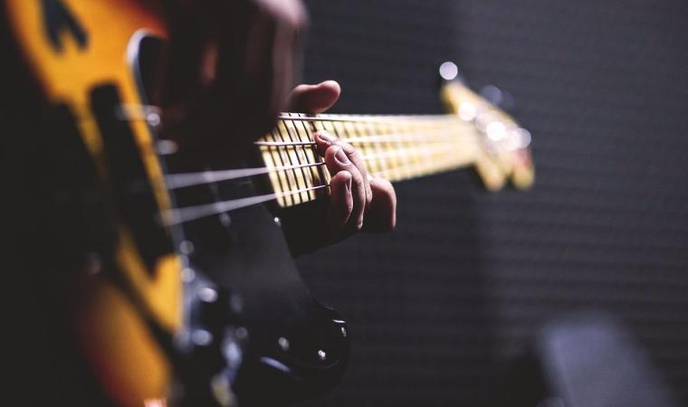 Советы по выбору акустической гитары