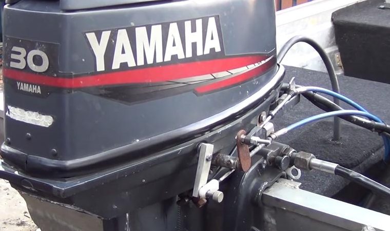 Купить ямаха 30 2 х тактный. Лодочный мотор Yamaha 30hmhs. Лодочный мотор Yamaha 30. Лодочный мотор Ямаха 30 л с 2 тактный. Мотор Ямаха 30 двухтактный.