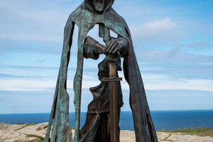 Скульптура короля Артура