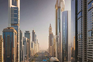 Центральная улица Дубай